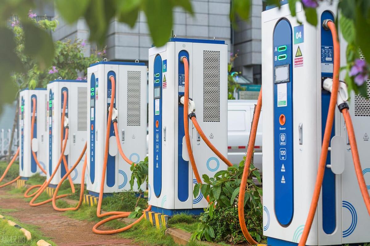 創(chuàng)新液冷技術：打造高效超充充電槍設計